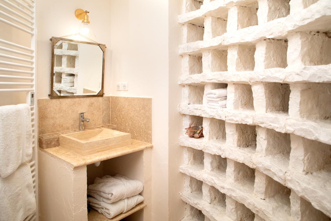 L'Hote Antique - Maison D'Hote- 4 Suites Avec Cuisine Pichanges 外观 照片
