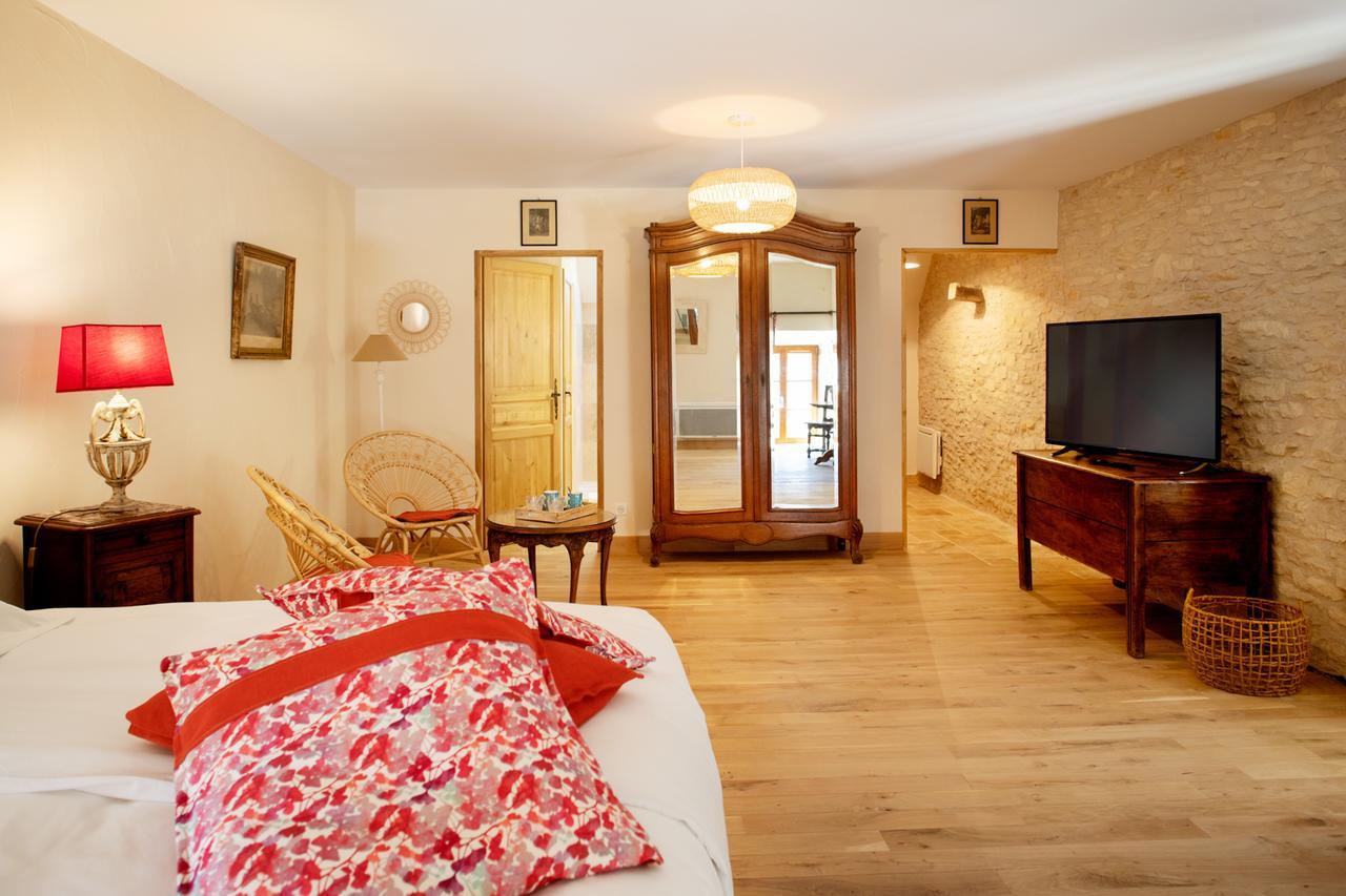 L'Hote Antique - Maison D'Hote- 4 Suites Avec Cuisine Pichanges 外观 照片